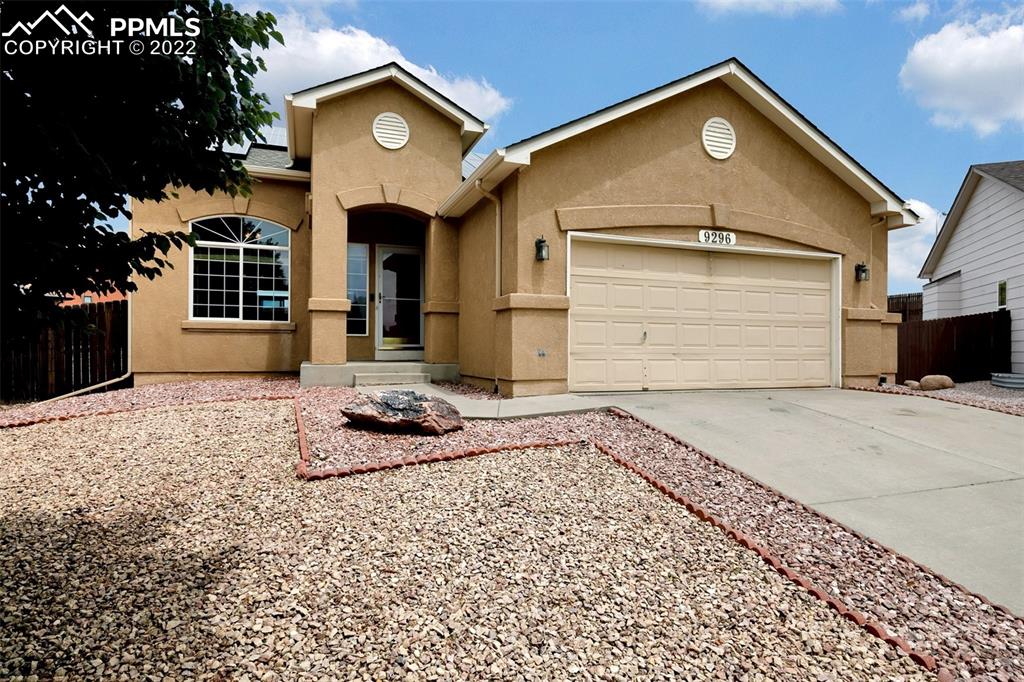 9296 wolf pack terrace colorado springs co 80920