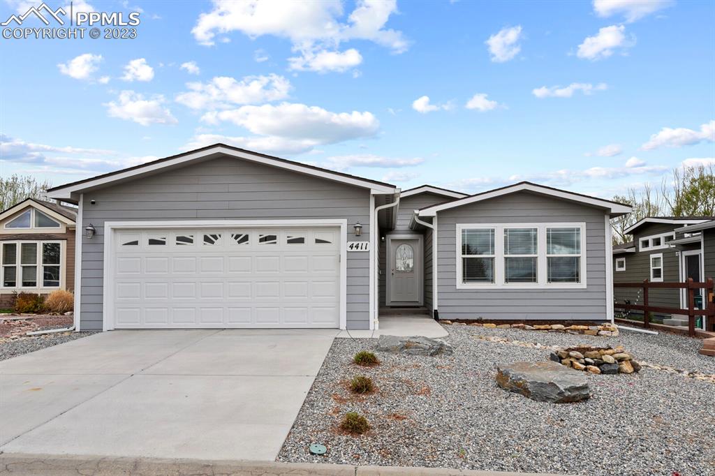 4411 kingfisher point colorado springs co 80922