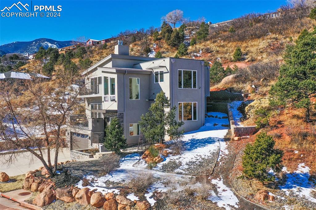 162 crystal valley road manitou springs co 80829
