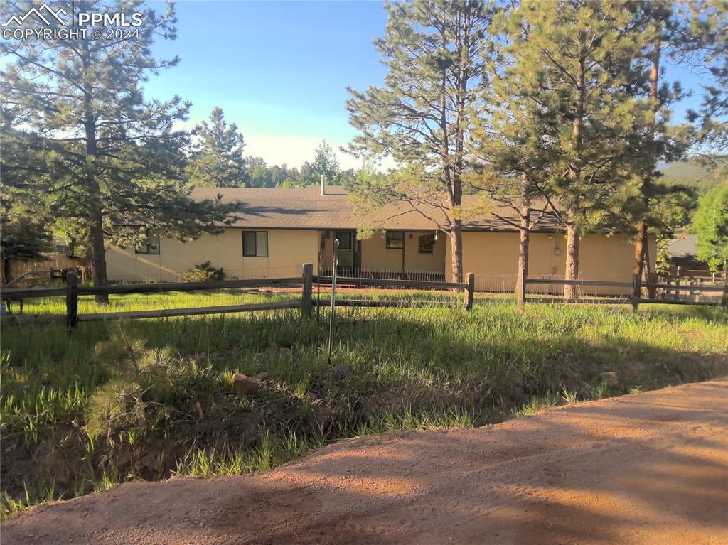 399 apache trail woodland park co 80863