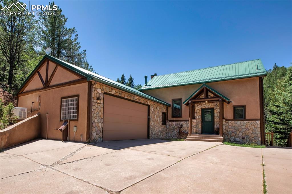 600 beaver pond drive divide co 80814