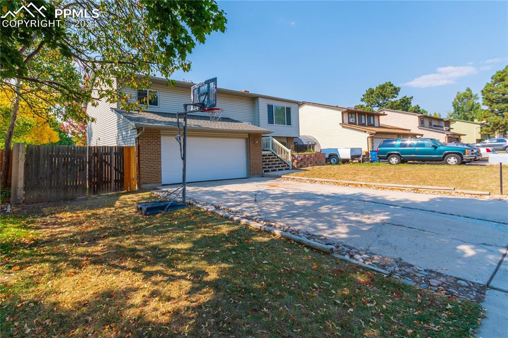 4650 bunchberry lane colorado springs co 80917