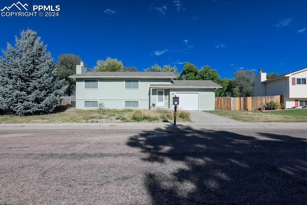 4212 sandberg drive colorado springs co 80911