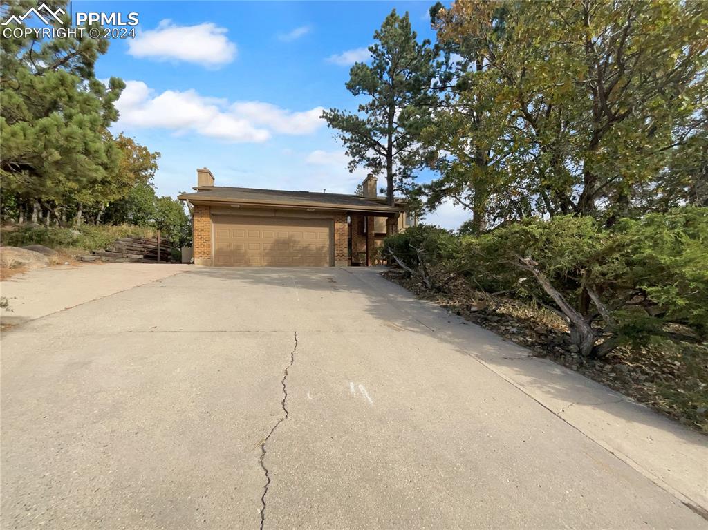 636 royal oak drive colorado springs co 80906