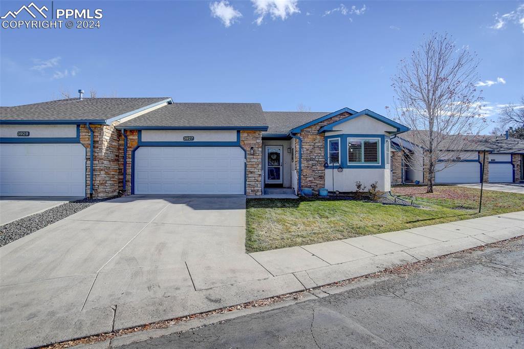 3927 coral point colorado springs co 80917