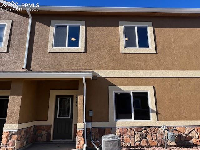 1873 sandtoft heights colorado springs co 80951