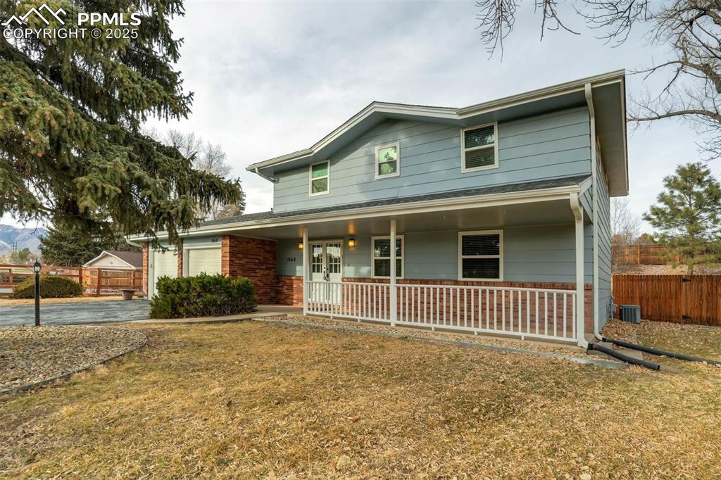 1868 brookwood drive colorado springs co 80918