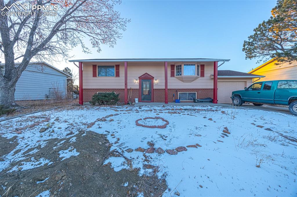 2841 pinnacle drive colorado springs co 80910