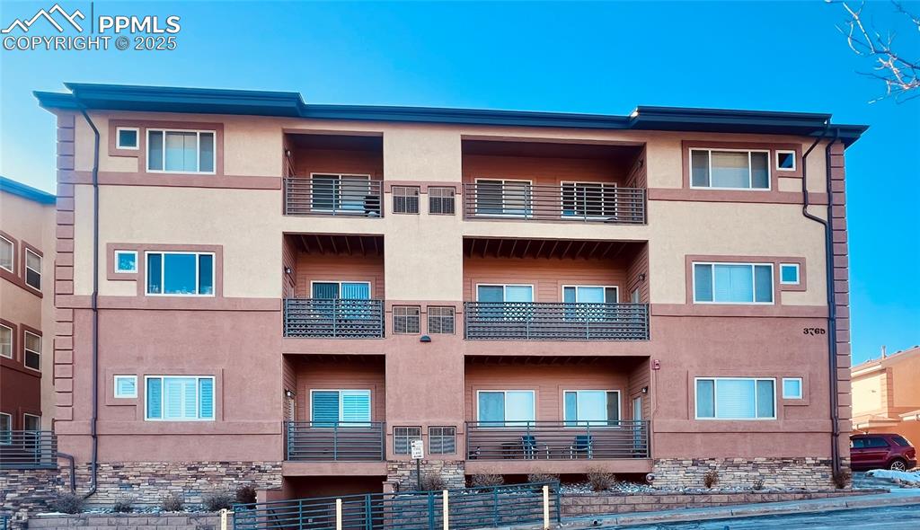 3765 hartsock lane colorado springs co 80917