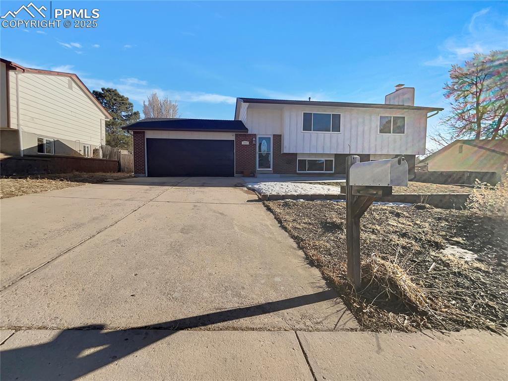 2853 buttermilk circle colorado springs co 80918