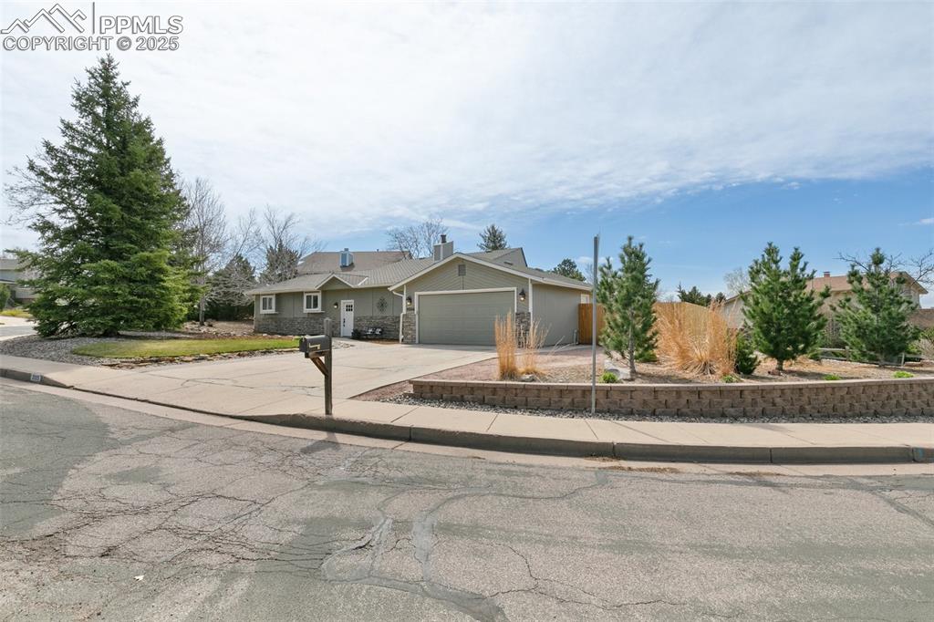 3005 windjammer drive colorado springs co 80920