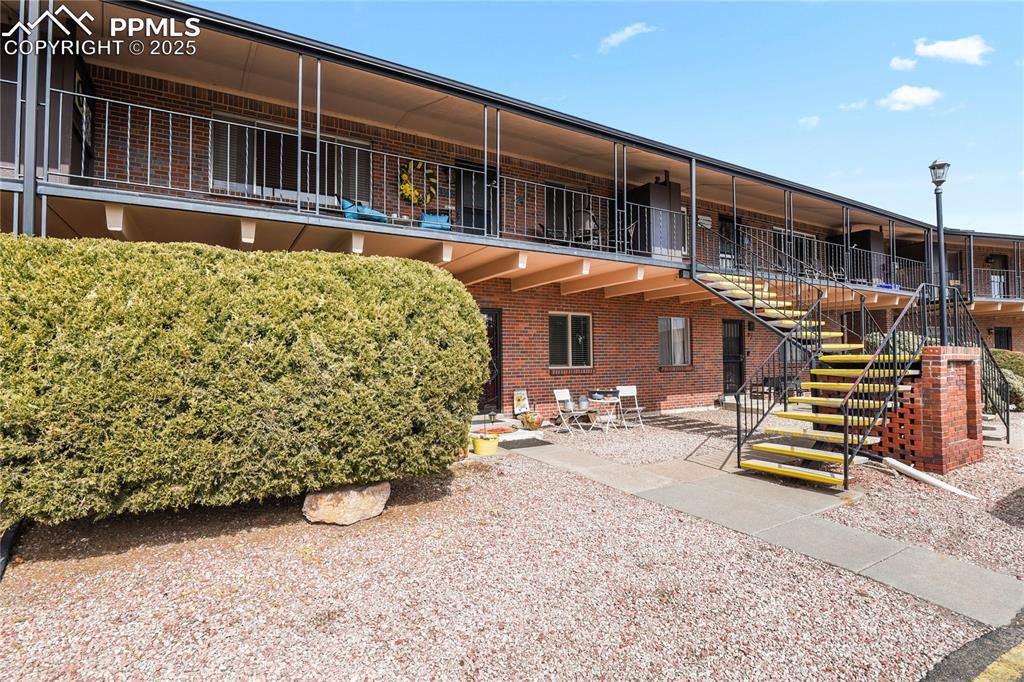434 valley hi circle colorado springs co 80910