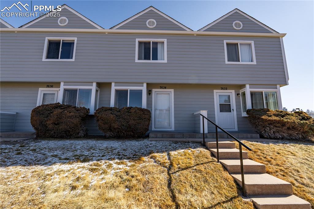 7634 lexington manor drive colorado springs co 80920