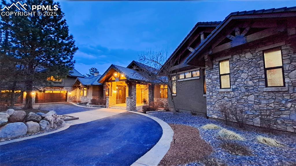 2874 stratton woods view colorado springs co 80906