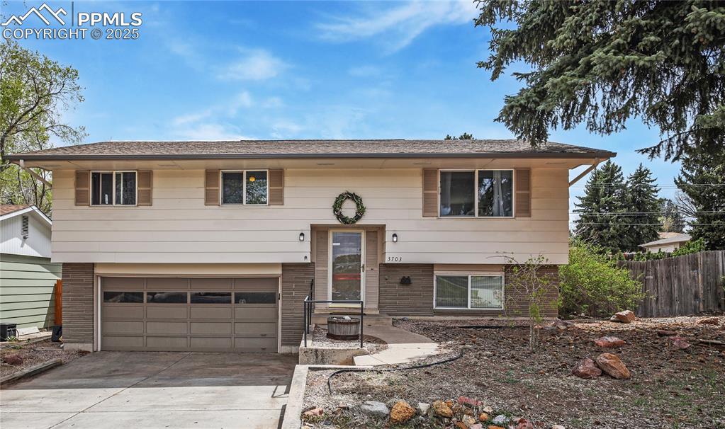 3703 alpine place colorado springs co 80909