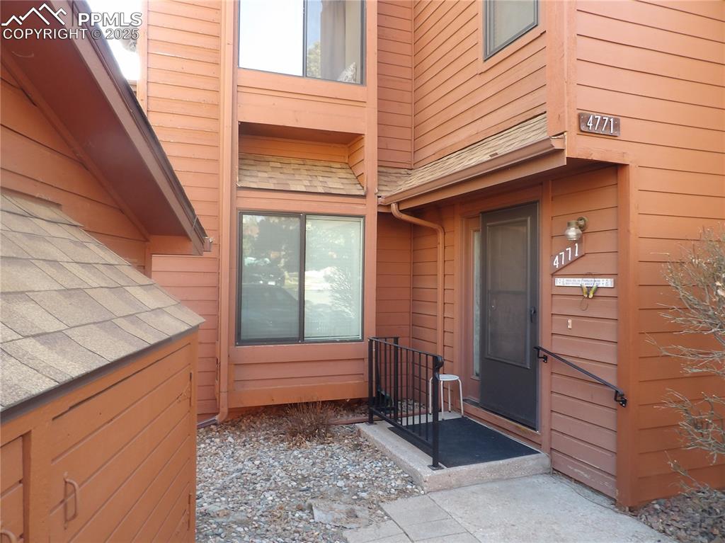 4771 daybreak circle colorado springs co 80917