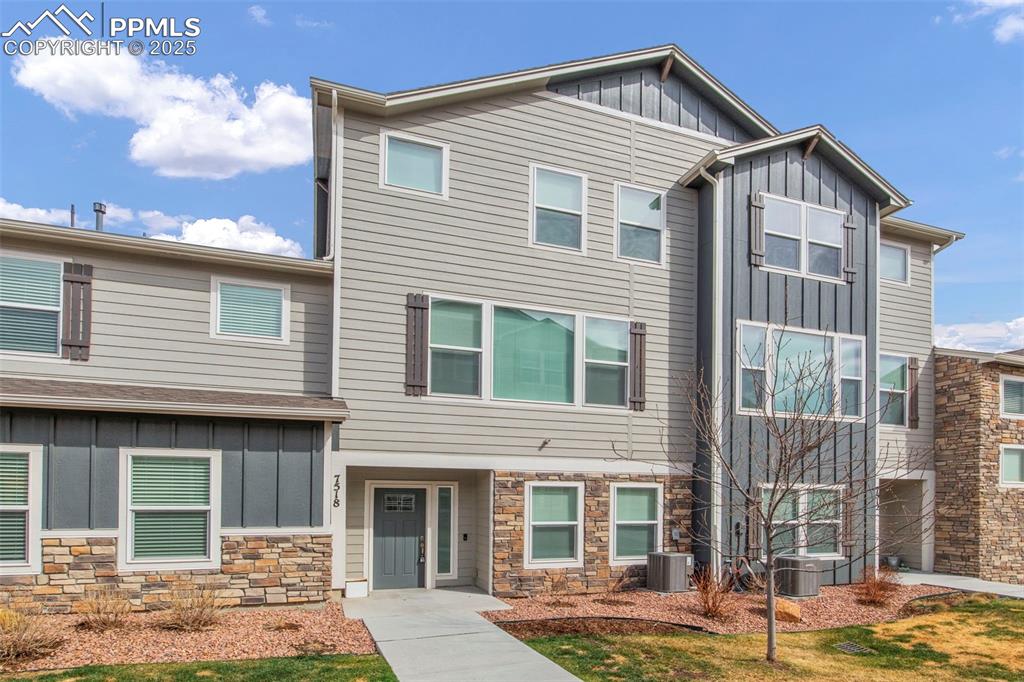 7518 mount elbert point colorado springs co 80908