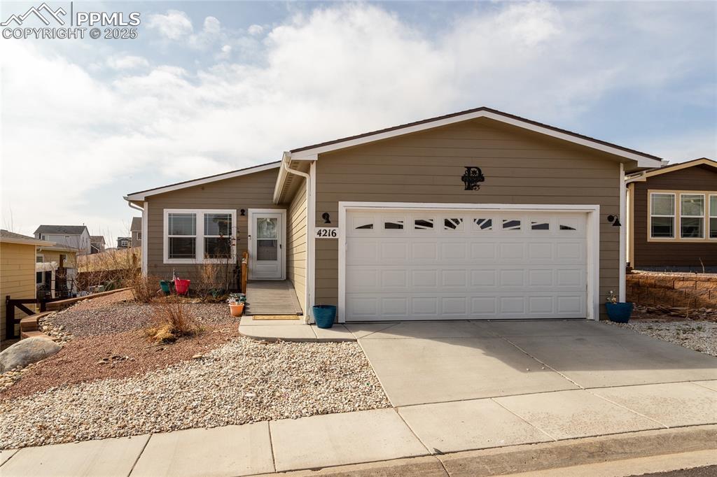 4216 gray fox heights colorado springs co 80922