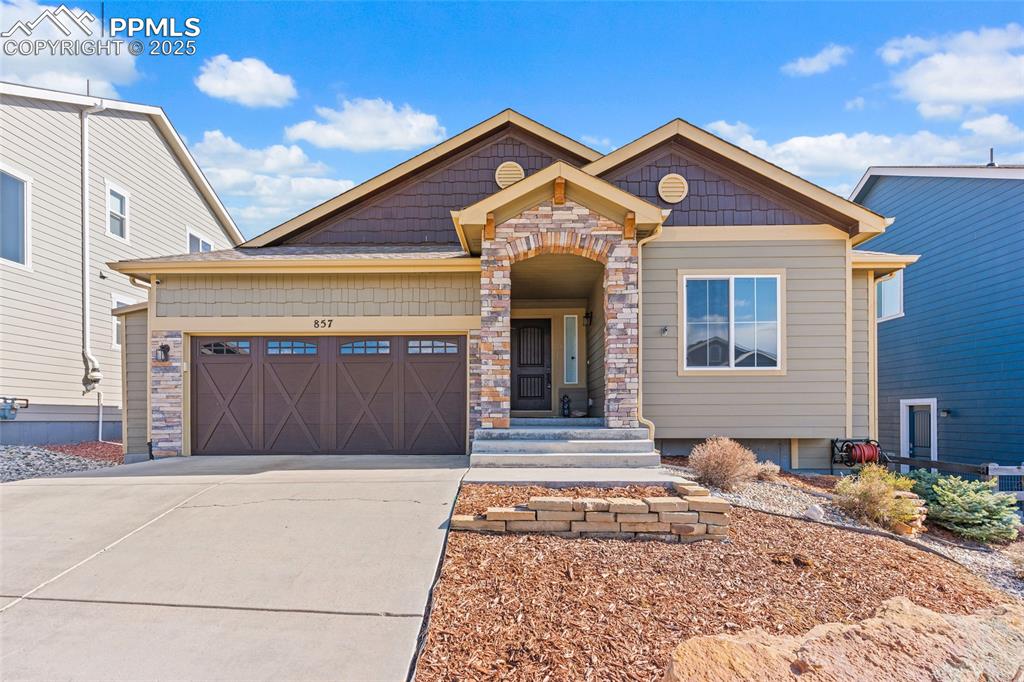 857 tailings drive monument co 80132
