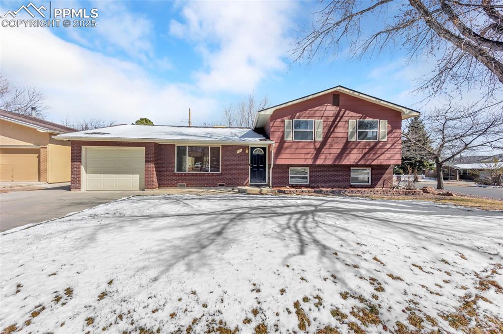 702 dunston street colorado springs co 80907