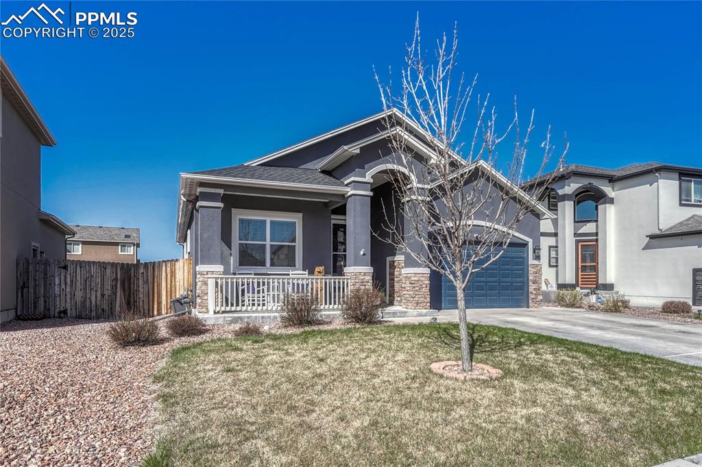7516 peachleaf drive colorado springs co 80925