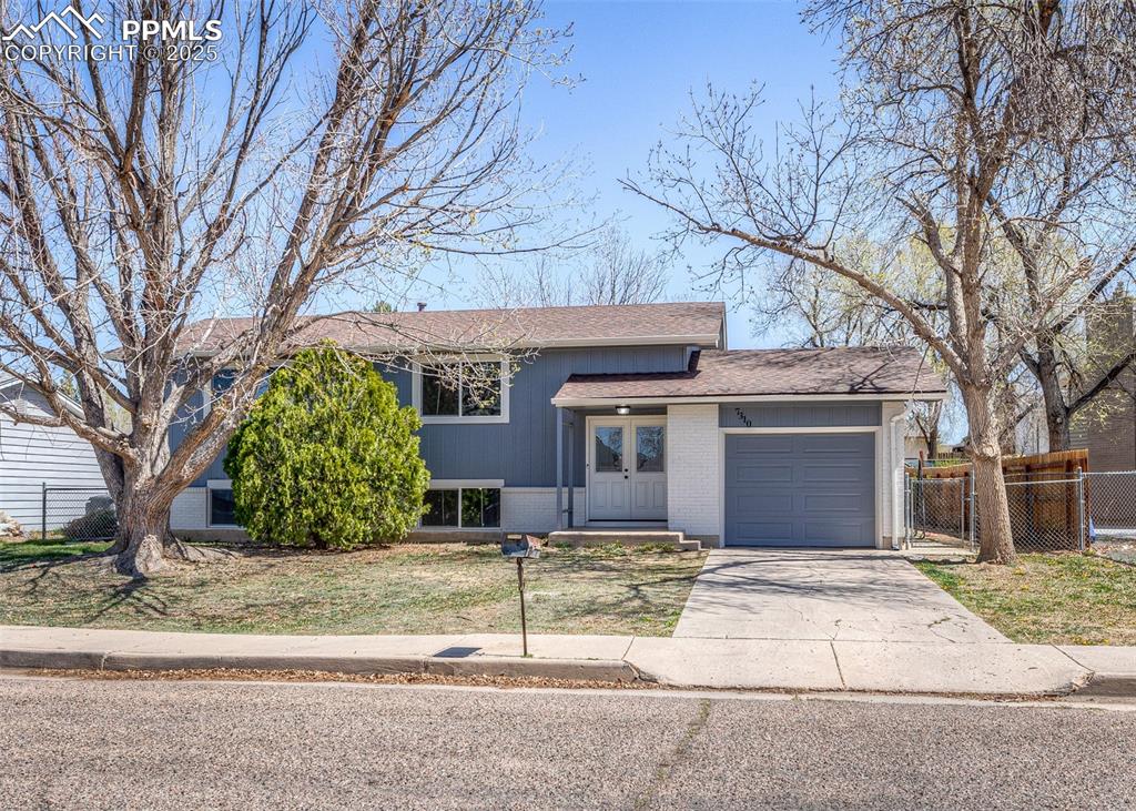7310 colonial court fountain co 80817