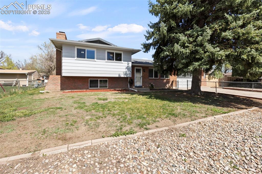 347 harvard street colorado springs co 80911