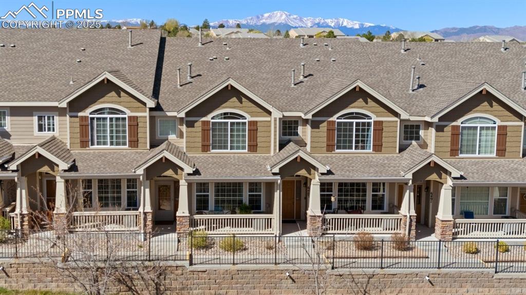 6483 bluffmont point colorado springs co 80923