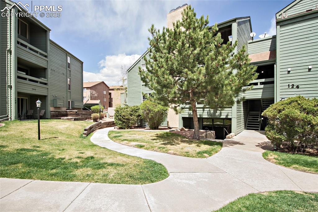 124 w rockrimmon boulevard colorado springs co 80919