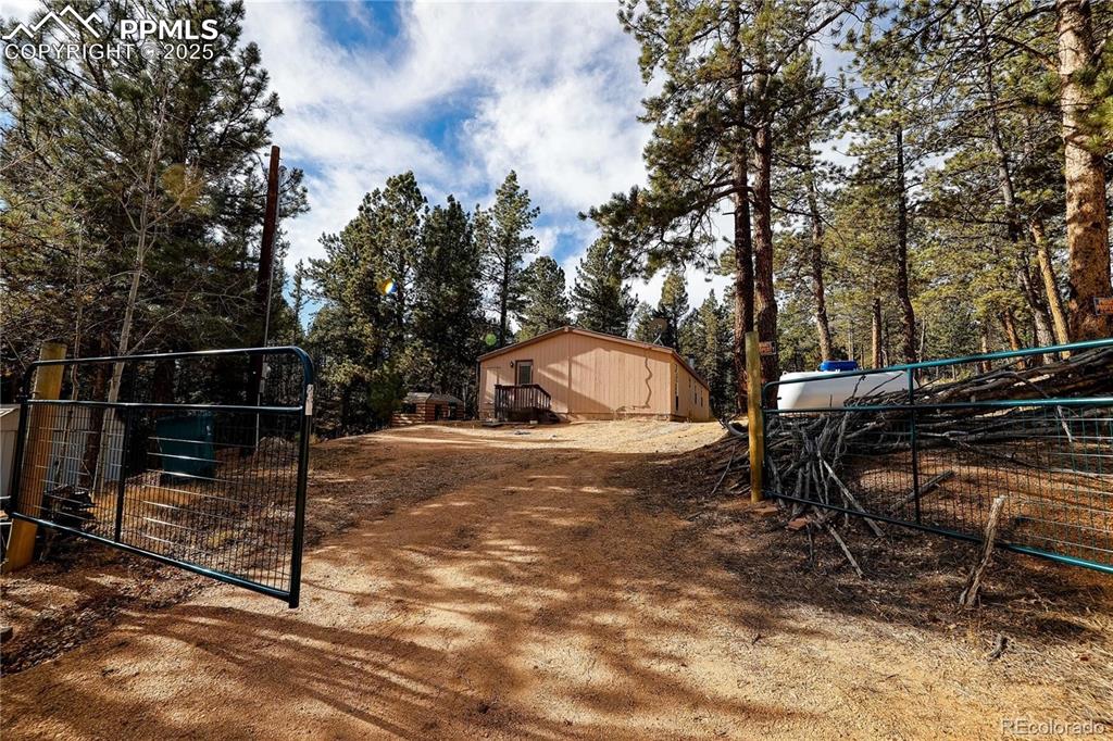 1641 kiowa road florissant co 80816