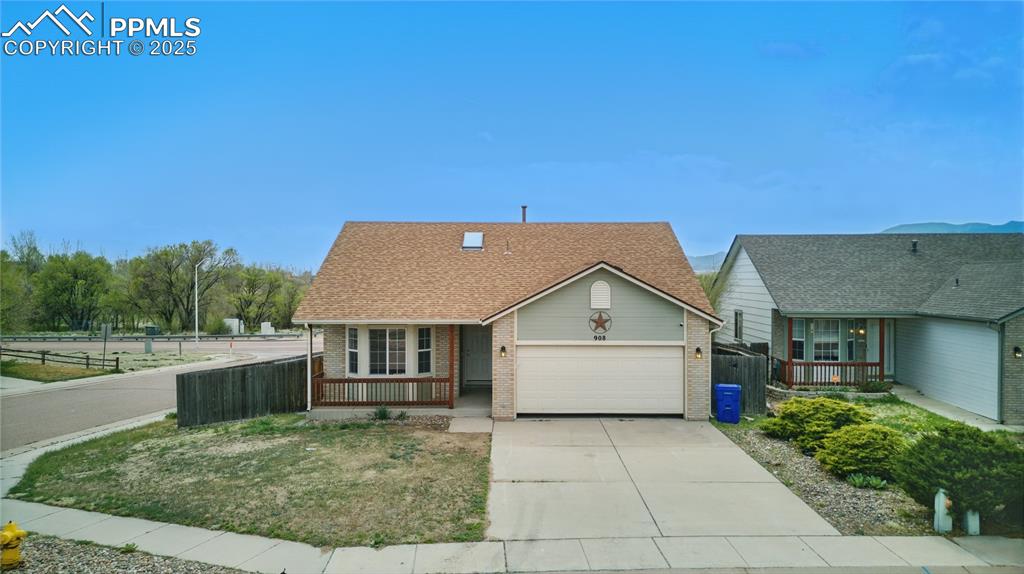 908 red brooke drive colorado springs co 80911