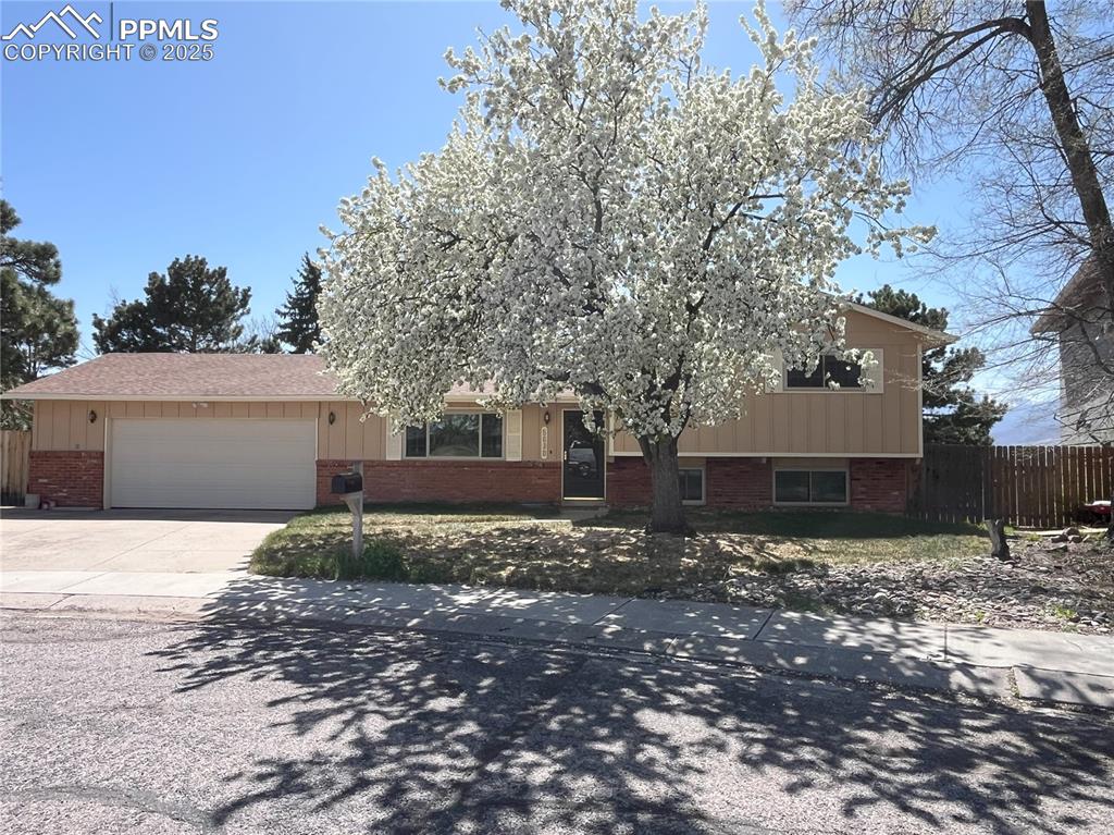 5630 red onion way colorado springs co 80918