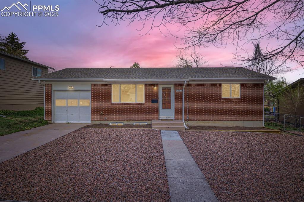 1207 kingsley drive colorado springs co 80909