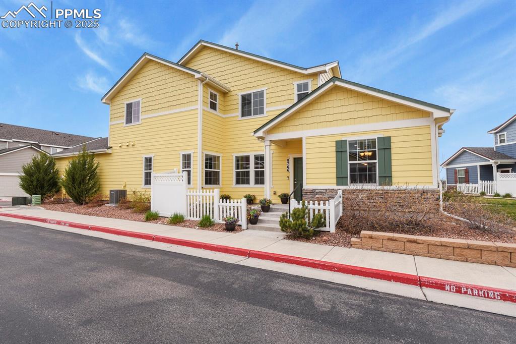 8766 vista azul heights colorado springs co 80924