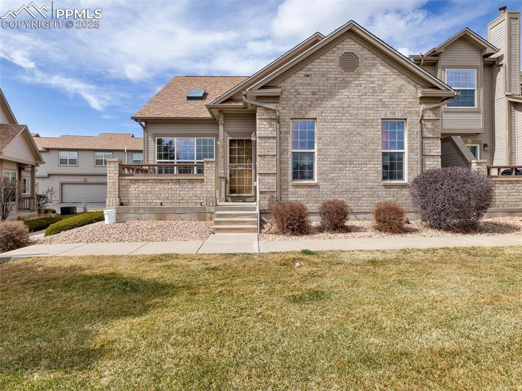 7049 vasalias heights colorado springs co 80923