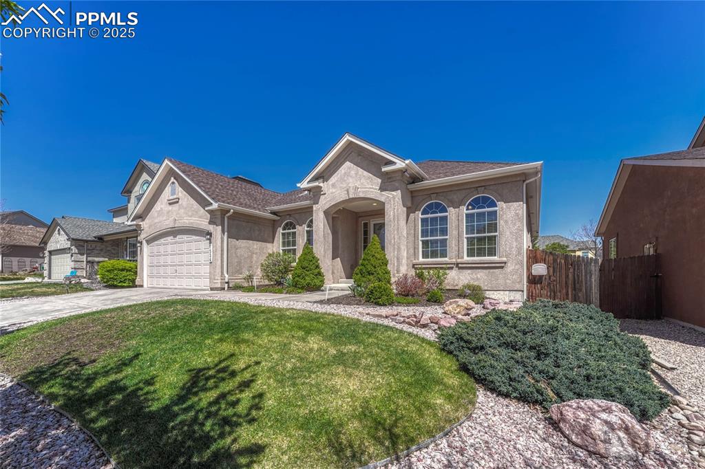 7524 amberly drive colorado springs co 80923