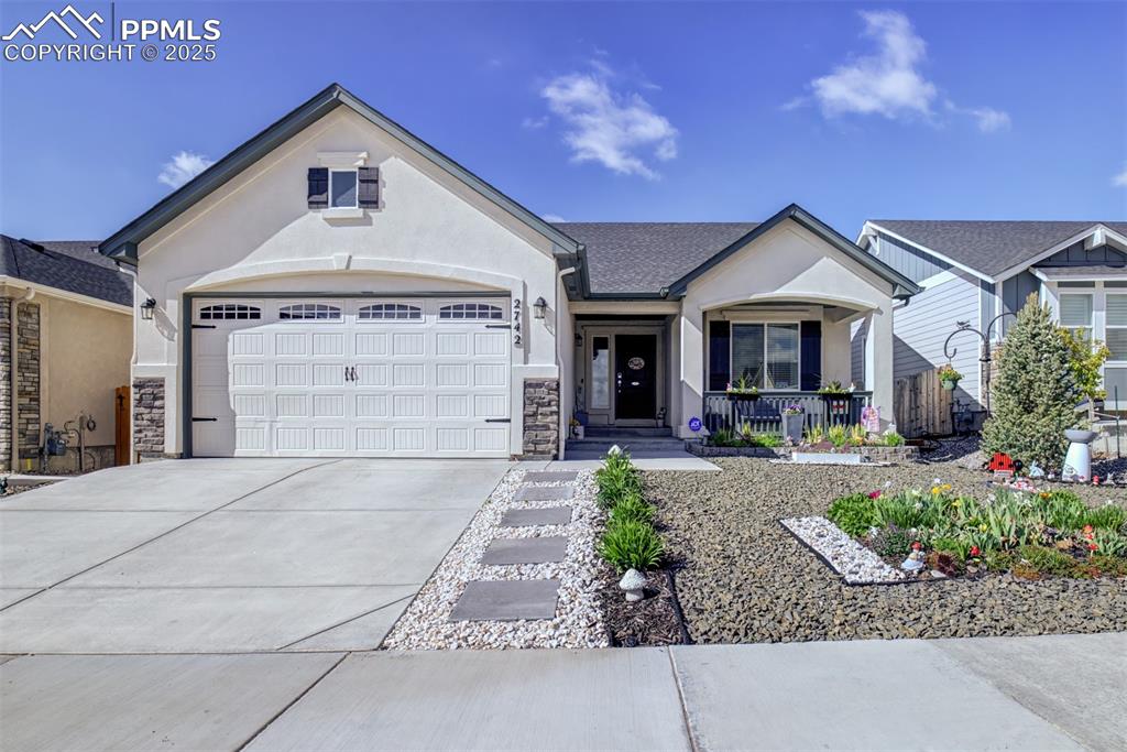 2742 show hunter way colorado springs co 80922