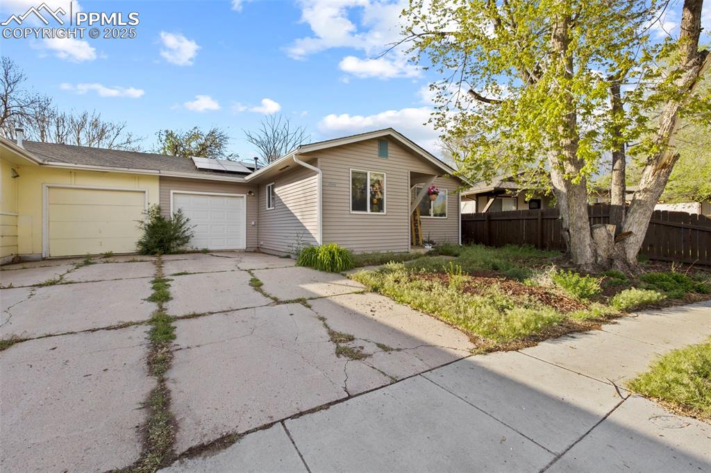 1944 carmel drive colorado springs co 80910