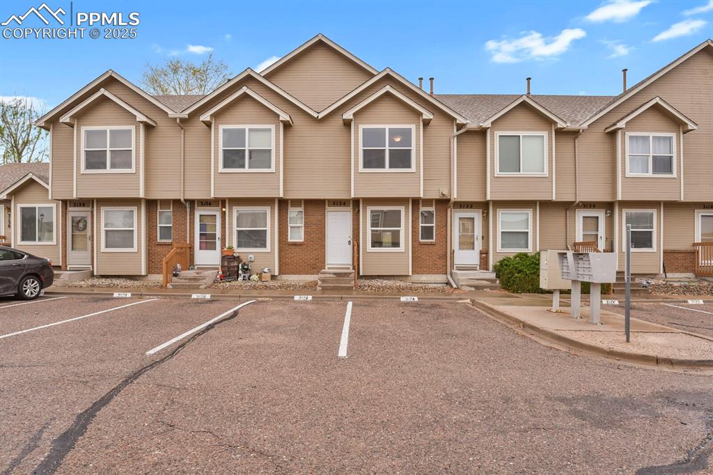 3124 bridgewater drive colorado springs co 80916