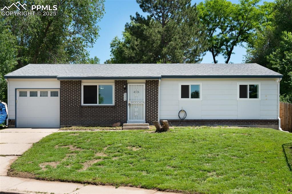 4446 frost drive colorado springs co 80916