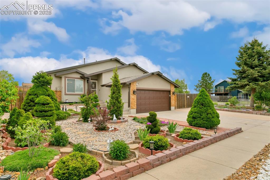 2005 ambleside drive colorado springs co 80915