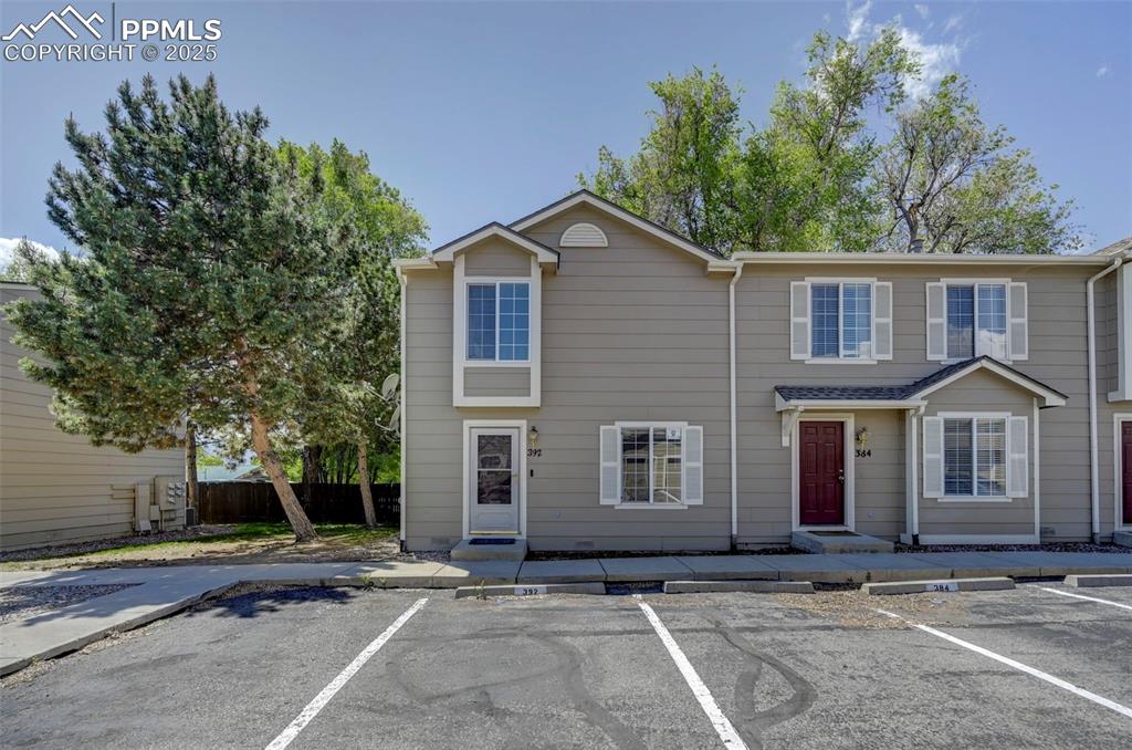 392 kitfield view colorado springs co 80916