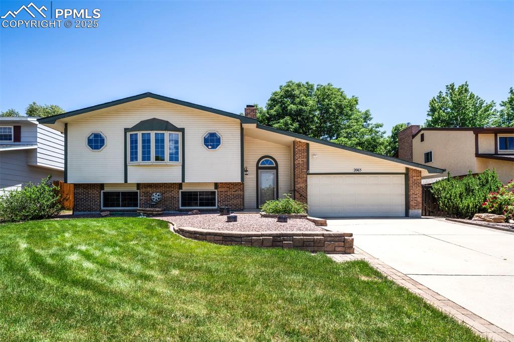 2065 crystal river drive colorado springs co 80915