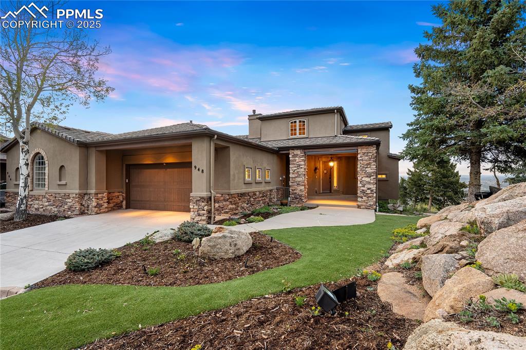 948 manor gate point colorado springs co 80906
