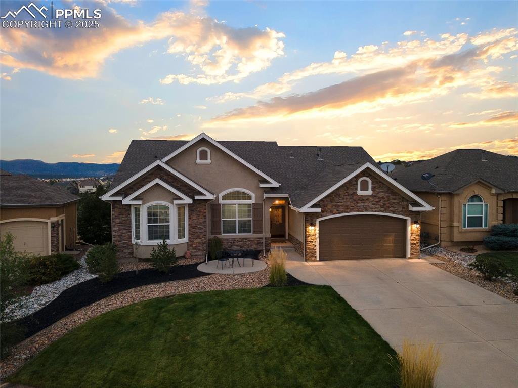 444 pasada way monument co 80132