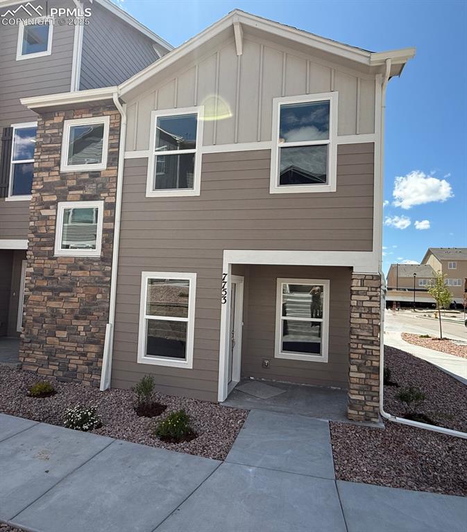 7753 herard view colorado springs co 80924