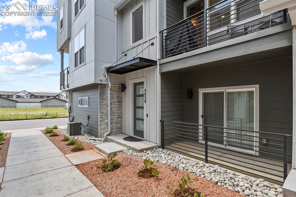3439 berg point colorado springs co 80907