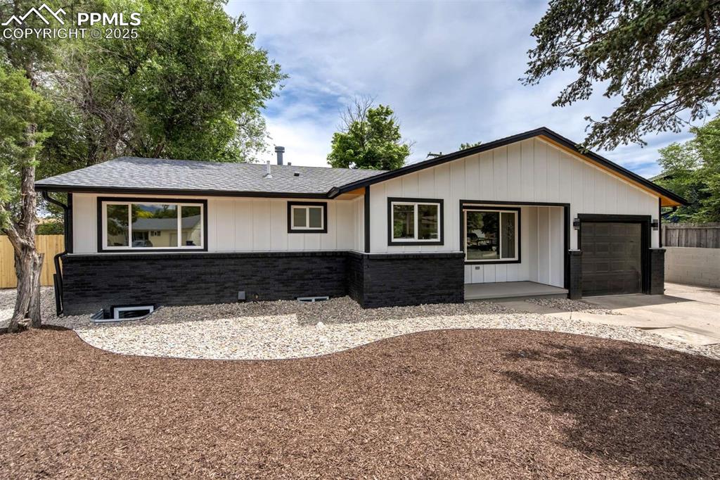 1613 main street colorado springs co 80911