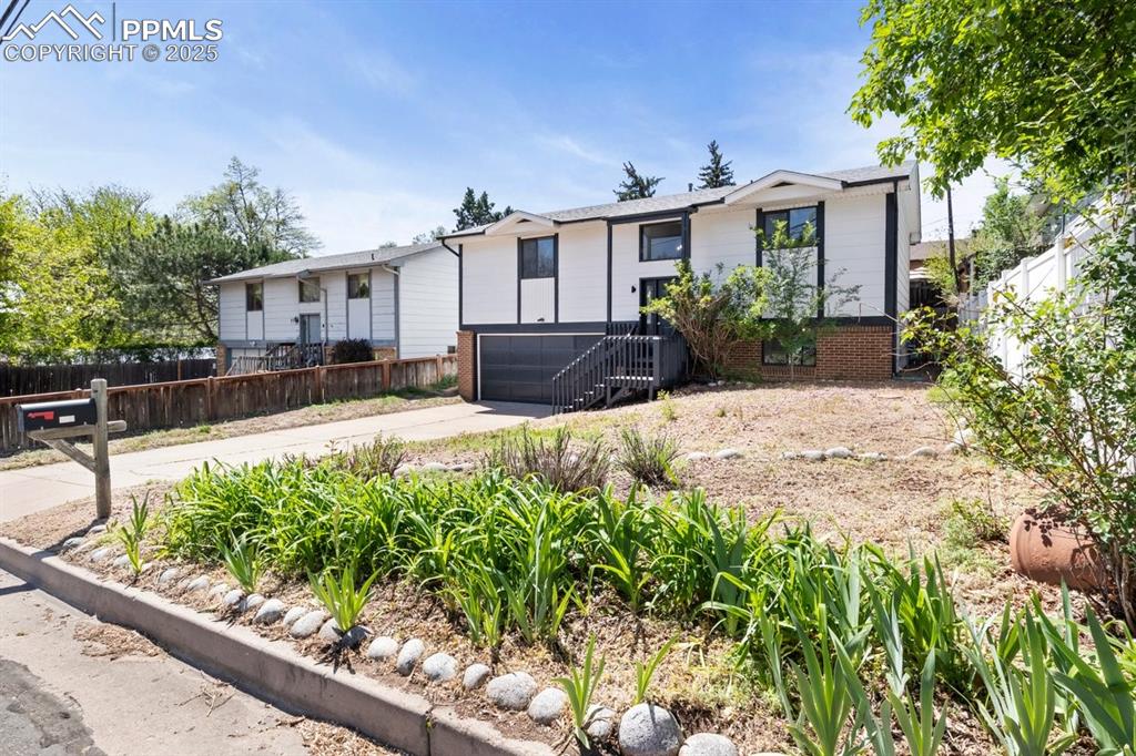 527 w columbia street colorado springs co 80907