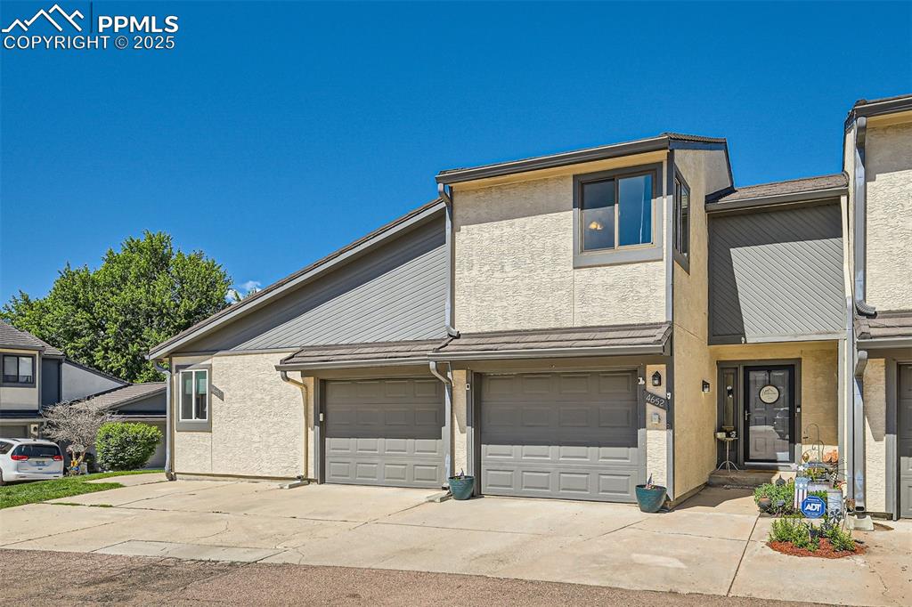 4652 excalibur court colorado springs co 80917